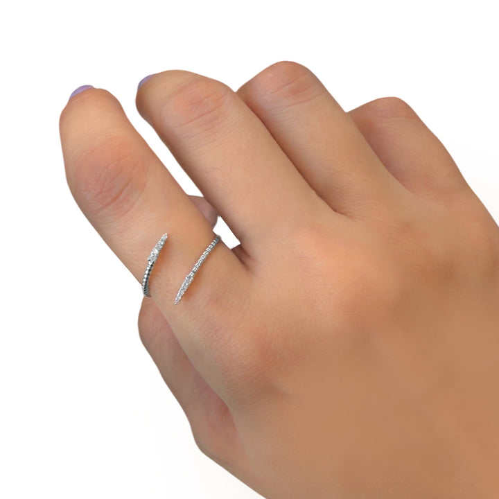 DIAMOND 18KT GOLD RING DR1W106